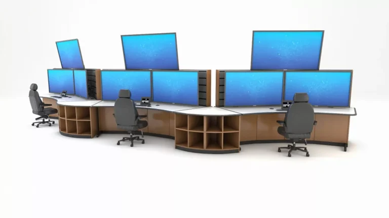 Large-Screen Monitors for Control Room Efficiency